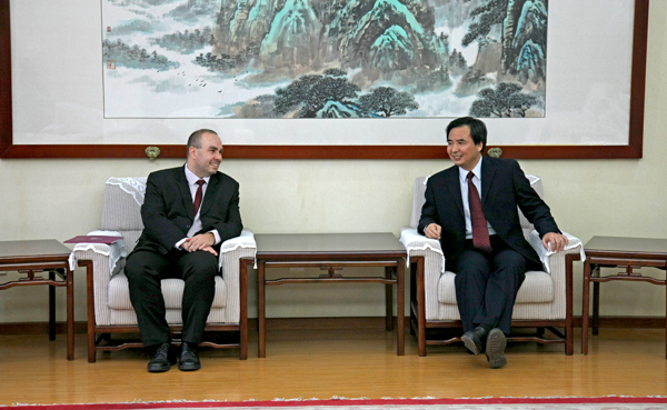 20151028104813095635668